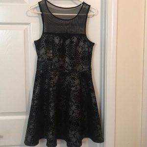 Trixxi Silver & Black Dress Size XL